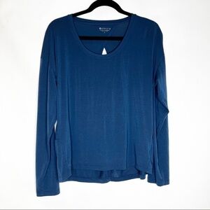 Athleta | Twist Back Long Sleeve Top